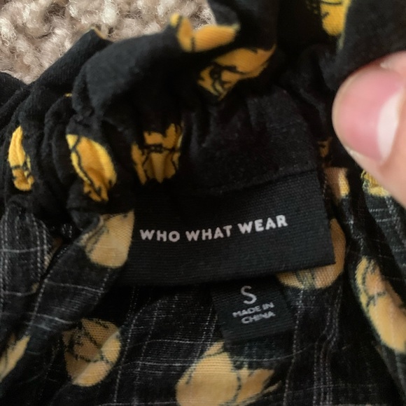 Who What Wear Floral Blouse - Picture 4 of 6